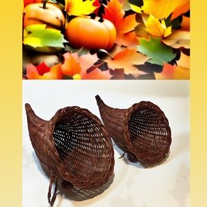 Large & Medium Wicker Cornucopia Baskets Vintage Dark Brn Fall ThanksgivingHorn